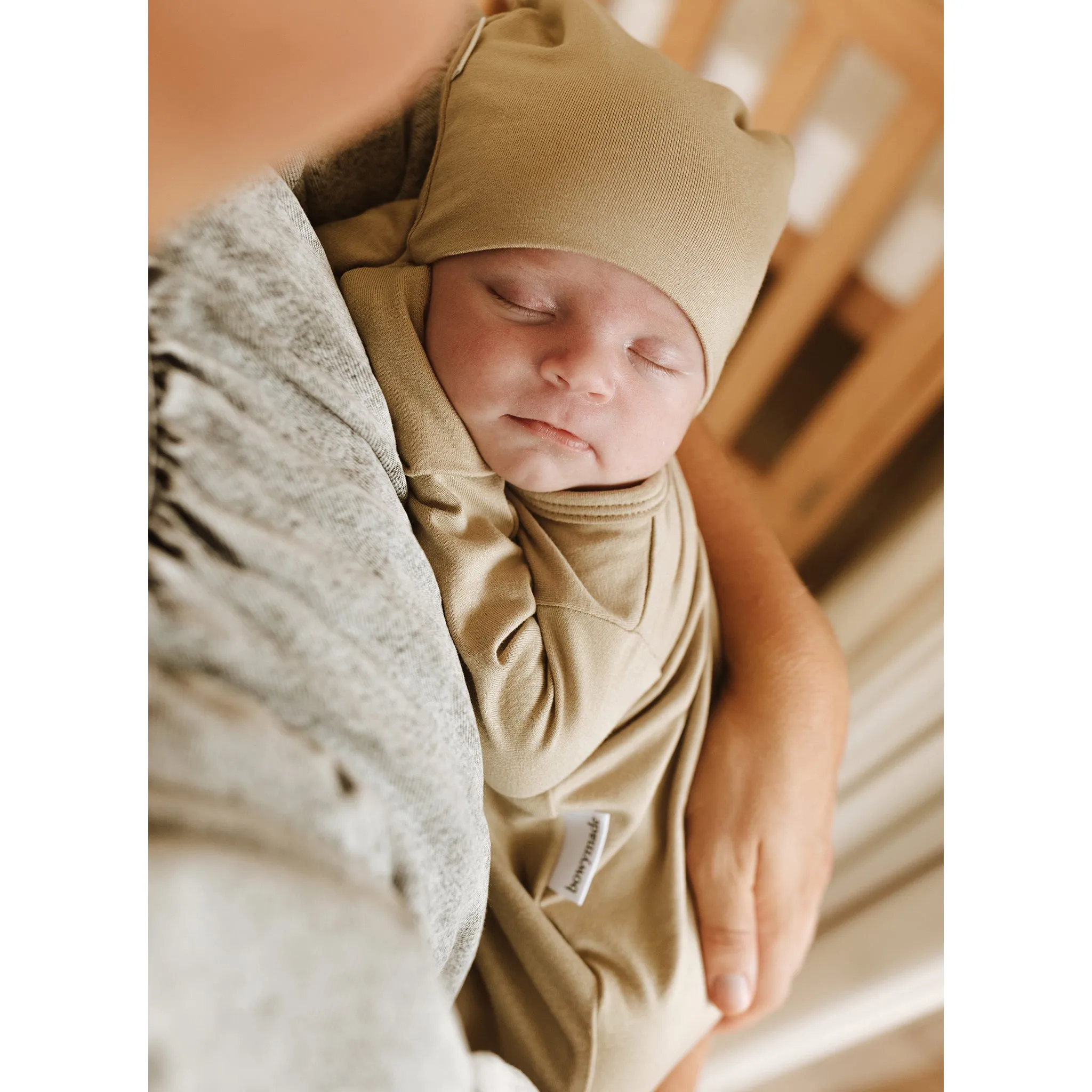 Bowy Slouch Beanie - Sage