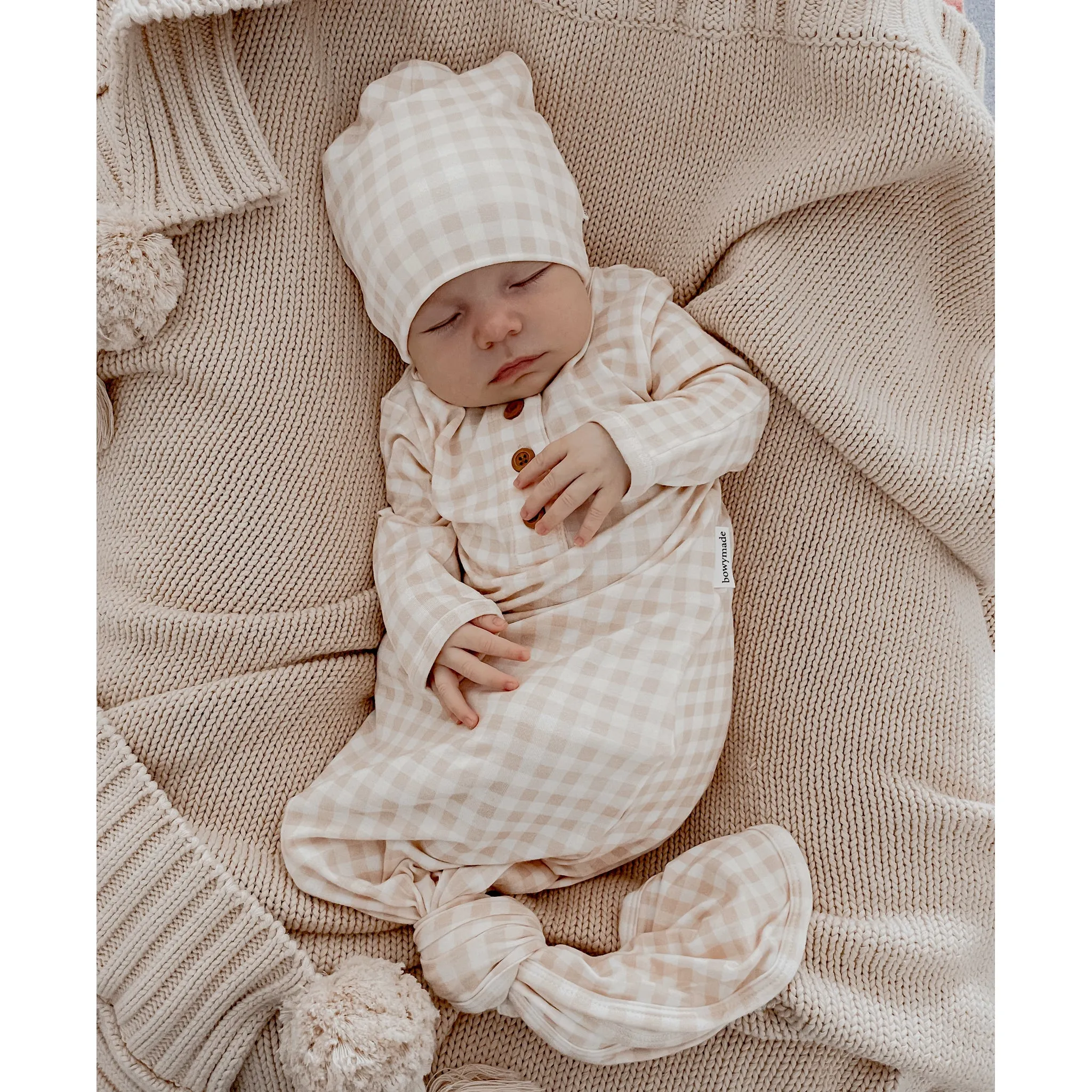 Bowy Slouch Beanie - Tully