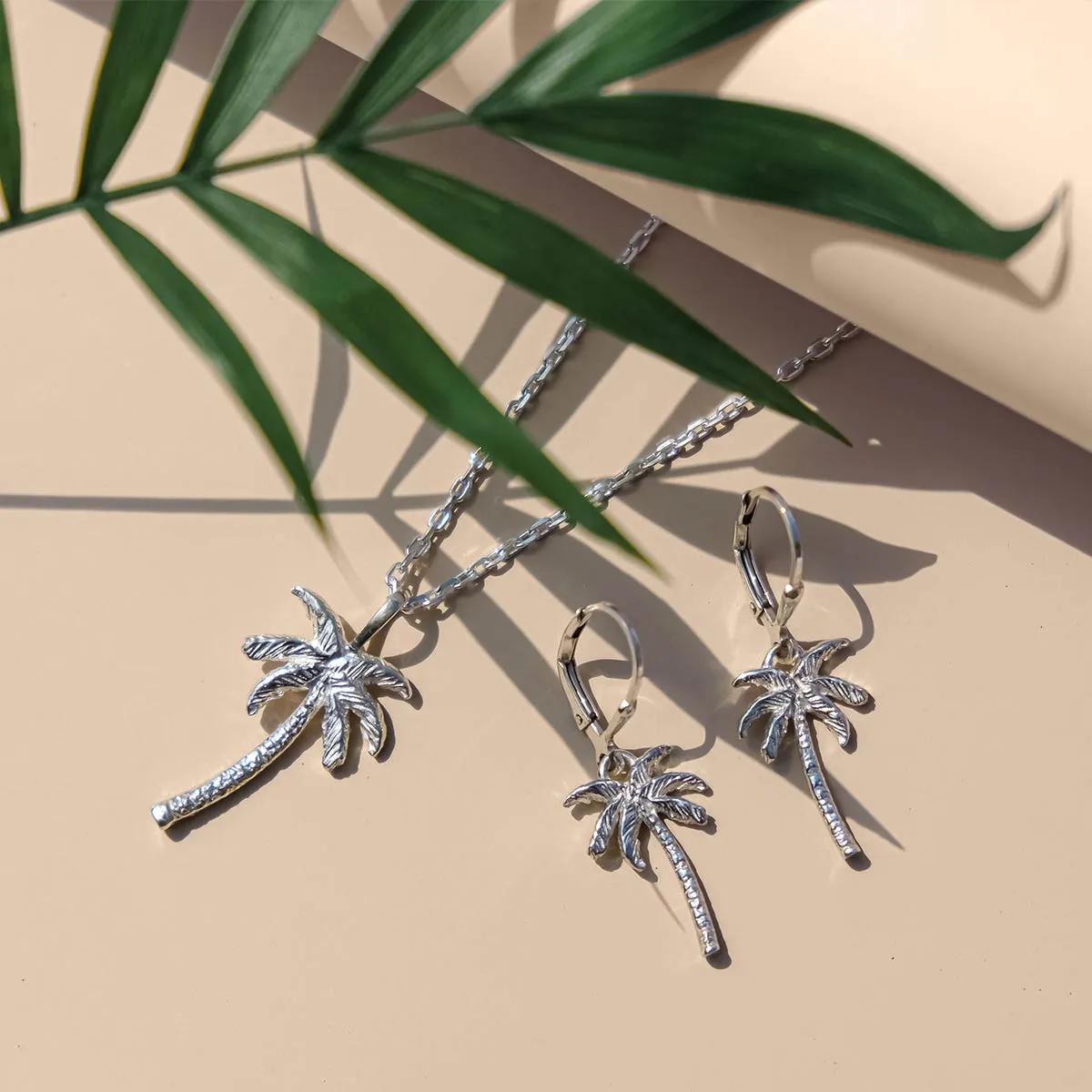 Oasis Palm Earrings