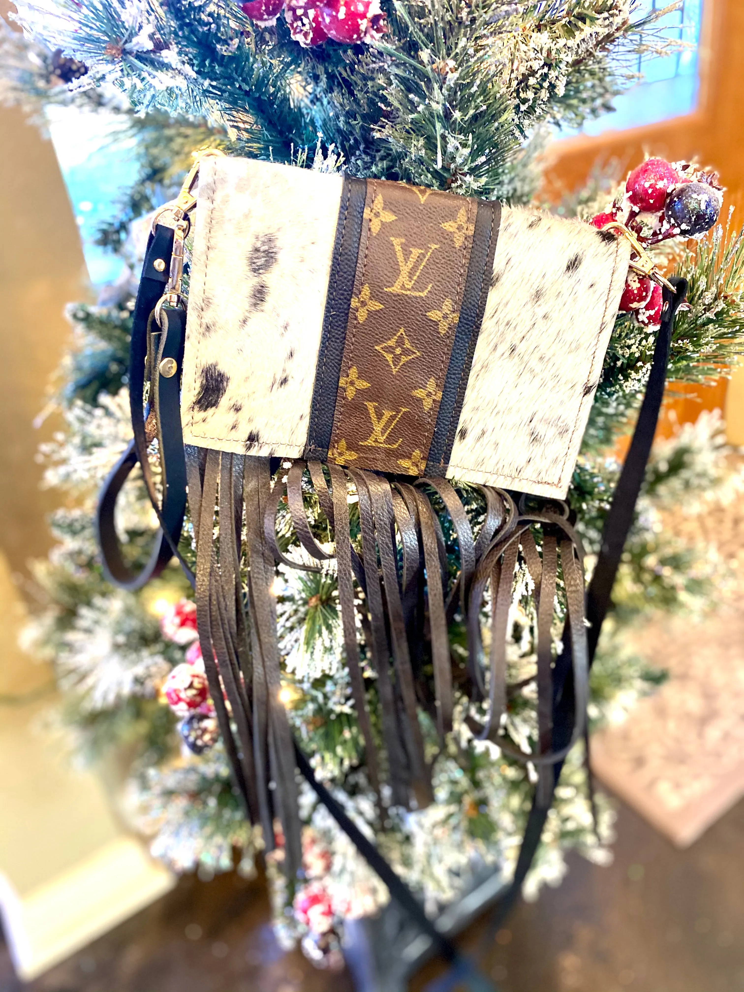 Small Crossbody, Keisha Black Strip